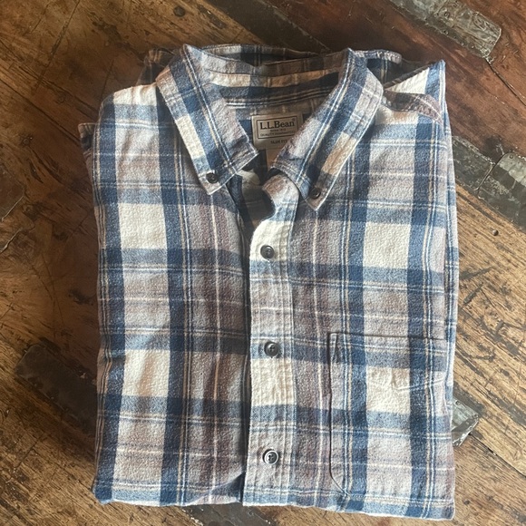 100% Cotton L.L. Bean Men's Button Down Flannel Long Sleeve - Picture 5 of 5